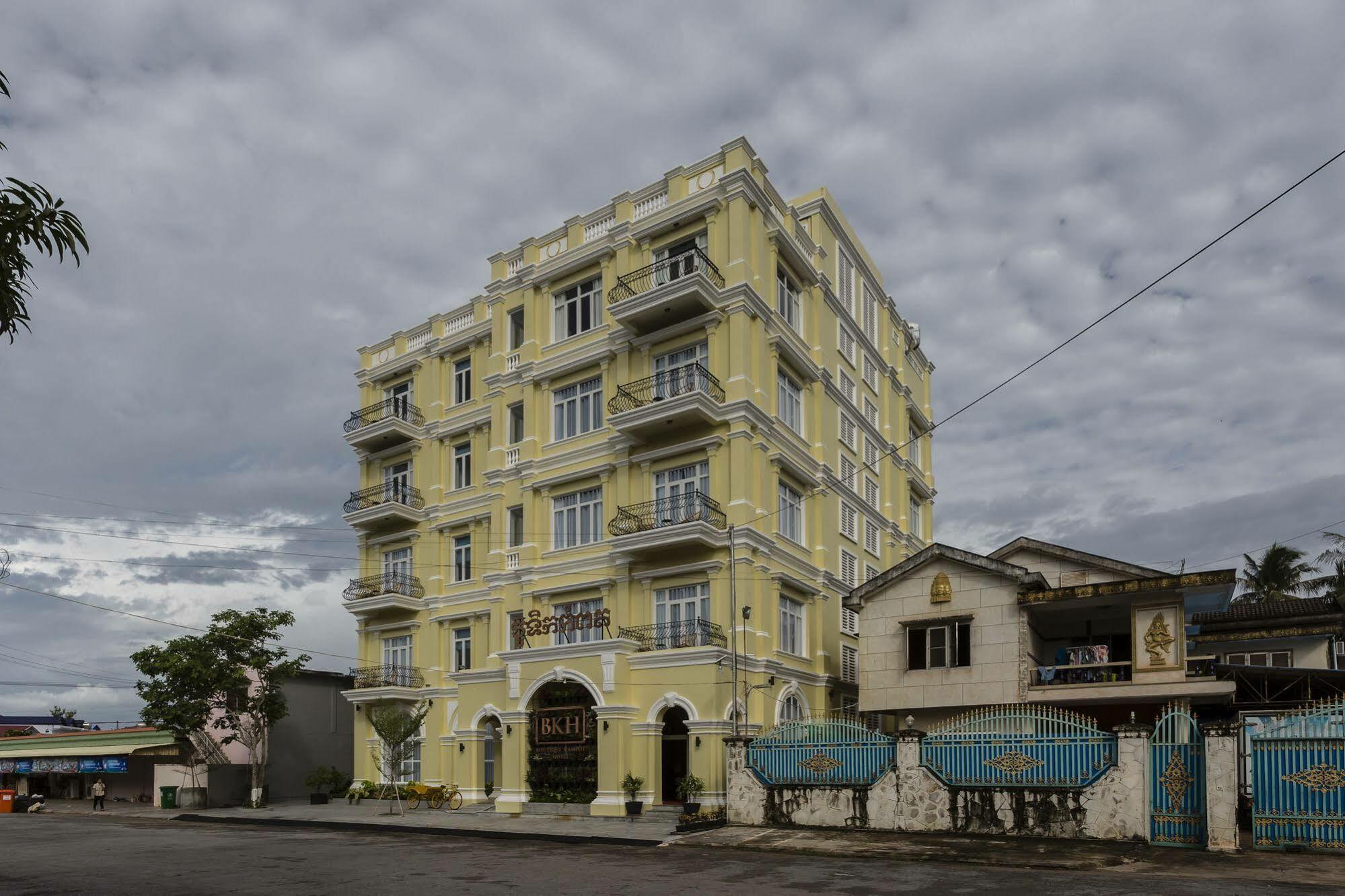 Boutique Kampot Hotel Exterior photo